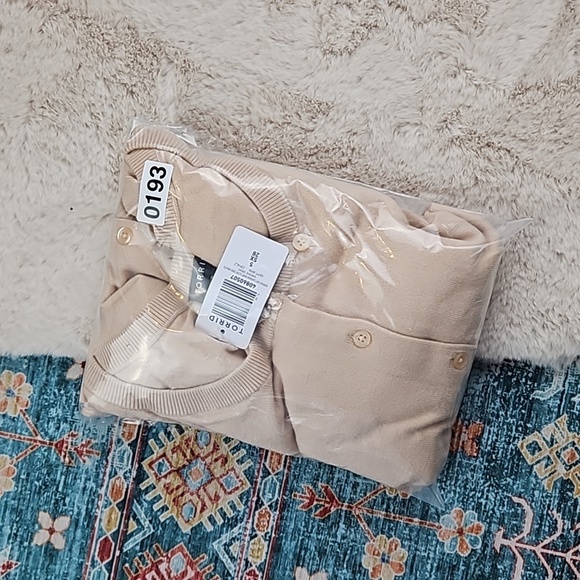 Torrid Everyday Soft Cardigan Short Sleeve Crewneck Sweater - Picture 3 of 3